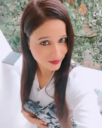 Call Girls in Dhari