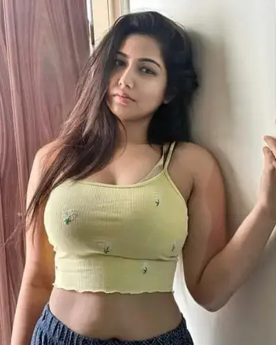 Escorts Dhari